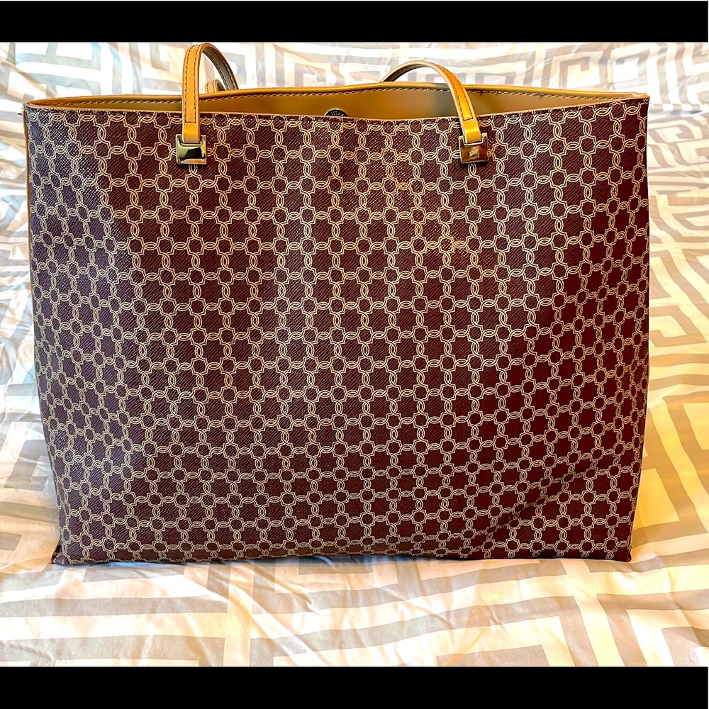Ivanka Trump large canvas/leather neutral tote bag💼